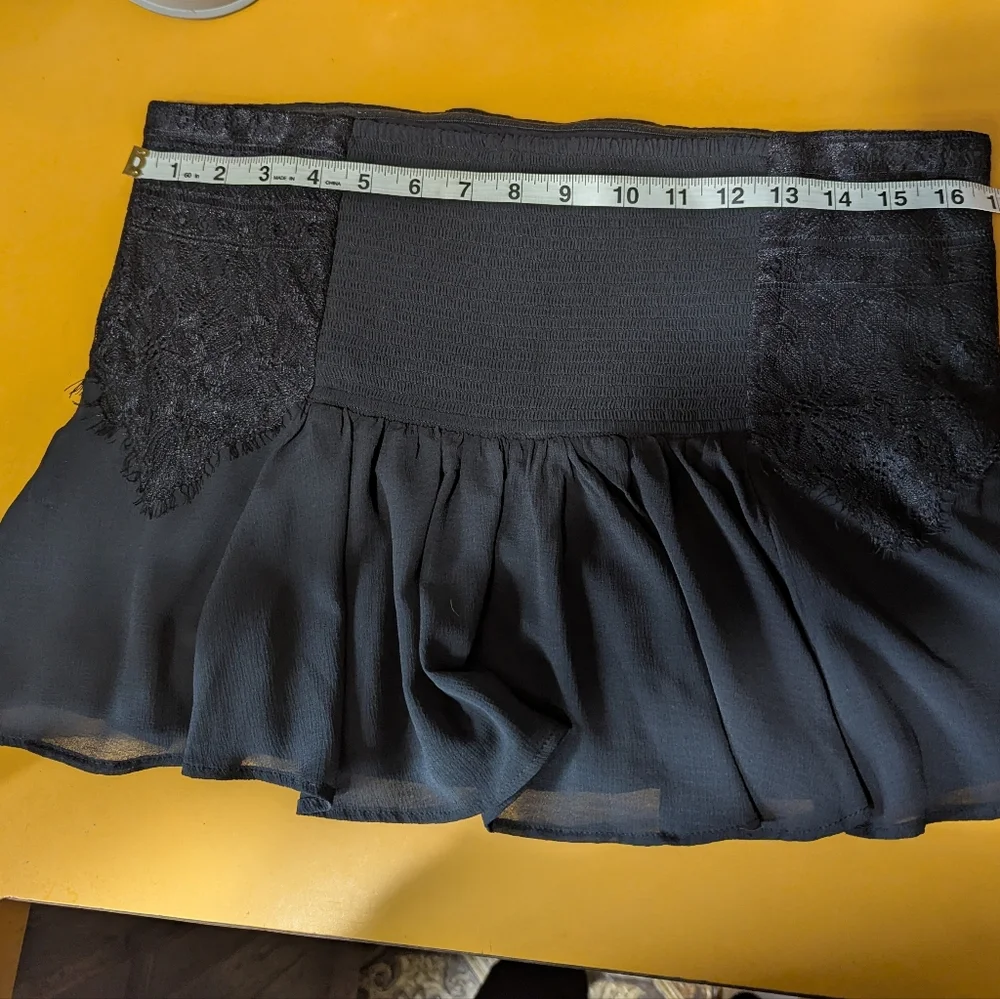 Free People Alice NWT Elegant Black Lace Strapless Top - Picture 5 of 5